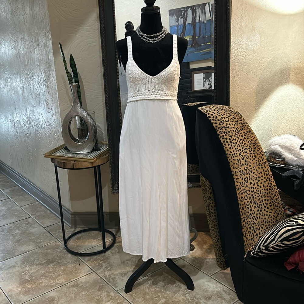 Pretty white dress